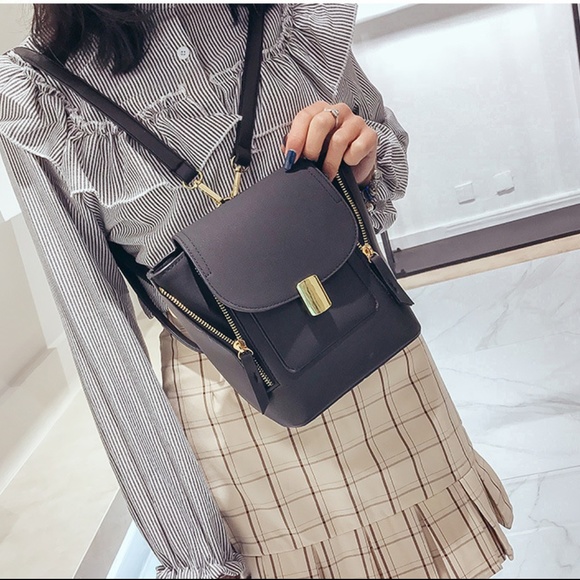 zenleather Handbags - NEW VENUS Backpack